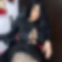 Amelia, 27