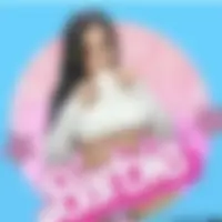 Delfina, 26