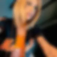 Ximena, 26