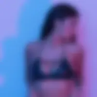 Ava, 22