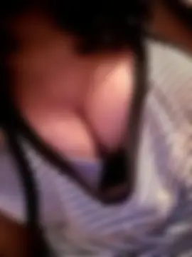 Leilani, 30