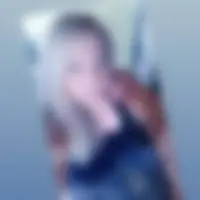 Angela, 33