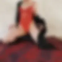 Olive, 33