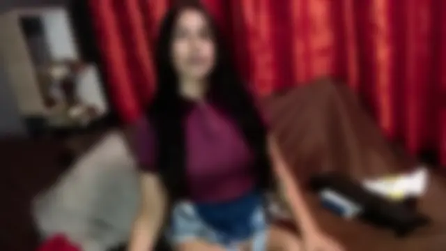 Noor, 27