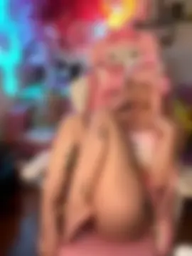 Lucy, 30