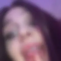 Lauren, 23